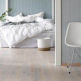 Parkett på soverom